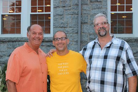 Bruce Strazza (center) with local residents Brad Frost (left) and Larry Chapman (right).